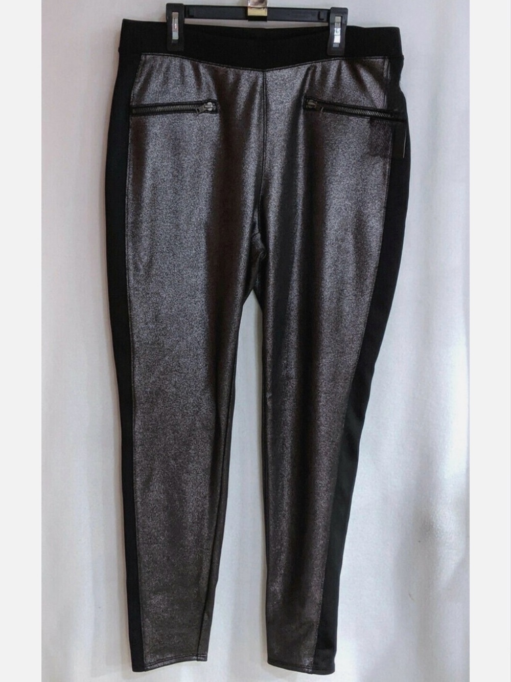 Rock & Republic Metallic Black Leggings